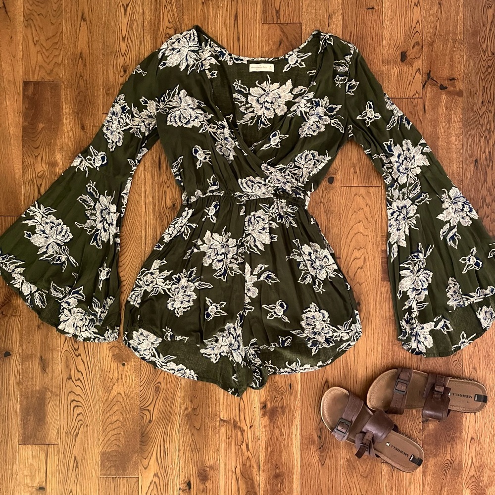 Abercrombie & Fitch Green Floral Romper with Bell Sleeves